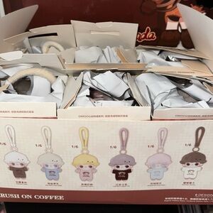 Authentic Pop Mart Dimoo Crush on coffee complete set, no secret. New